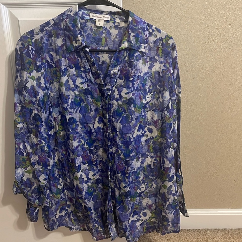 Coldwater Creek women’s button up blouse